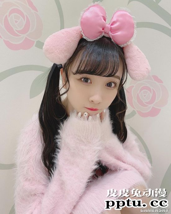 女生绑双马尾发型分年龄段？网友晒图：还是得看脸