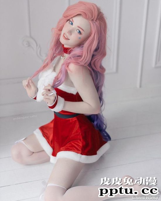 俄妹COS《LOL》兔女郎阿狸 兔耳格外性感