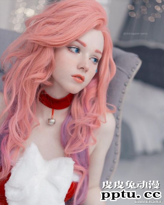 俄妹COS《LOL》兔女郎阿狸 兔耳格外性感