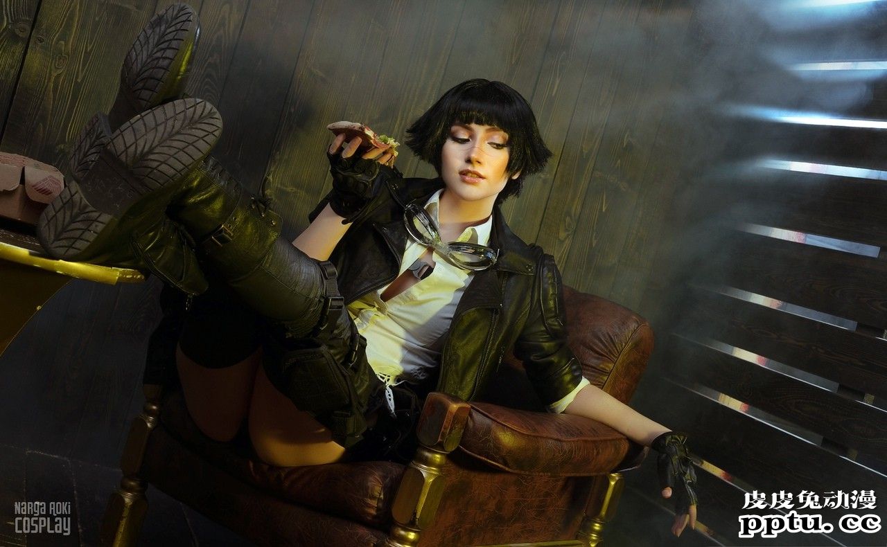 特别视角的吸血鬼夫人 一周大师级CosPlay赏