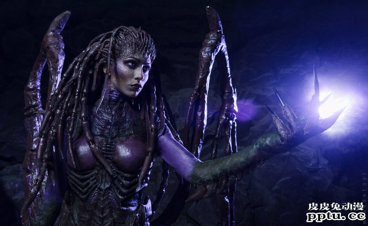 特别视角的吸血鬼夫人 一周大师级CosPlay赏