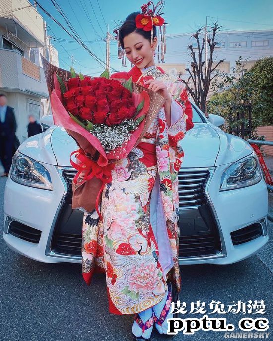 日本21岁嫩模自曝名媛身份造假 只为让粉丝喜欢自己