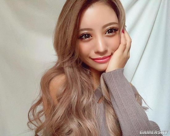 日本21岁嫩模自曝名媛身份造假 只为让粉丝喜欢自己