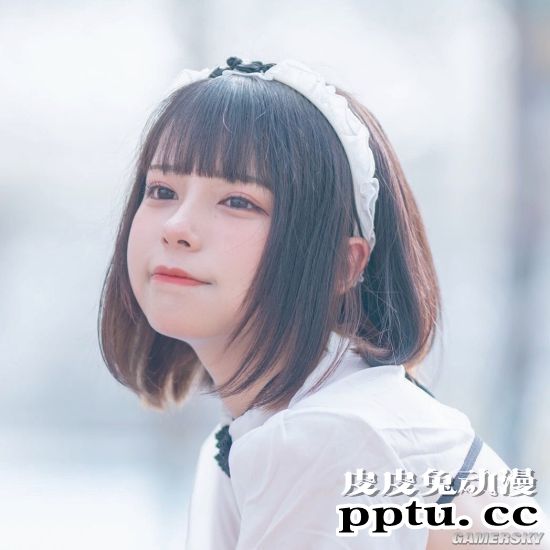 清爽短发散发满满活力 邻家女友气质的青春正妹