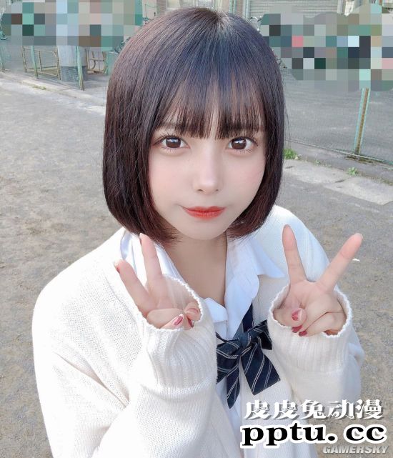 清爽短发散发满满活力 邻家女友气质的青春正妹