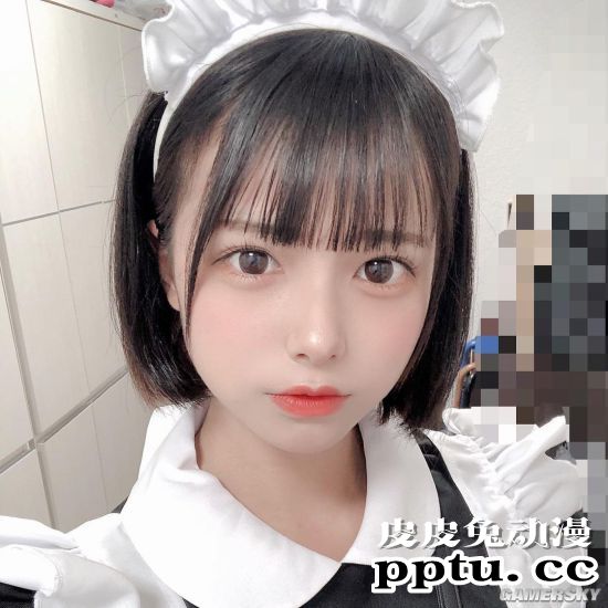 清爽短发散发满满活力 邻家女友气质的青春正妹