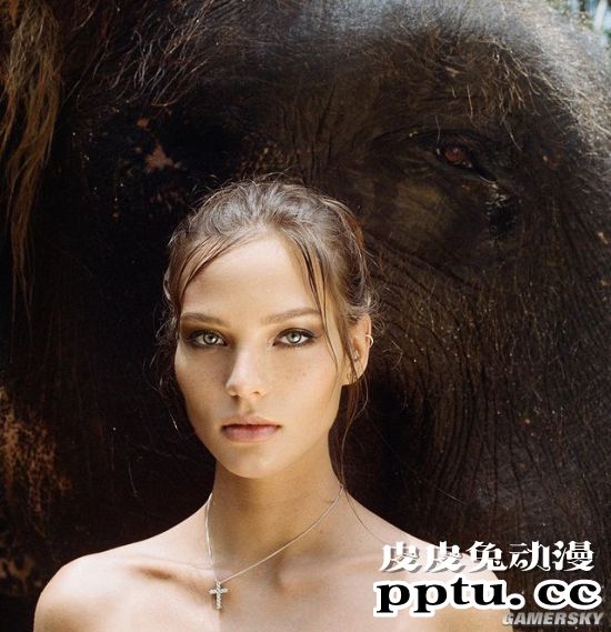 肉都长在该长的地方 俄罗斯22岁骨感模特