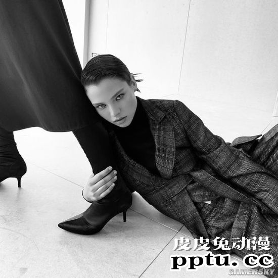 肉都长在该长的地方 俄罗斯22岁骨感模特