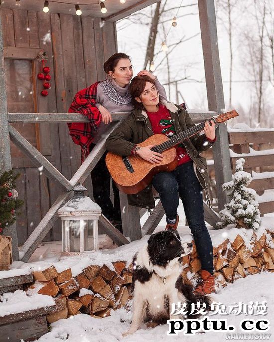 俄妹COS《最后生还者2》艾莉 特效拉满堪比电影大片