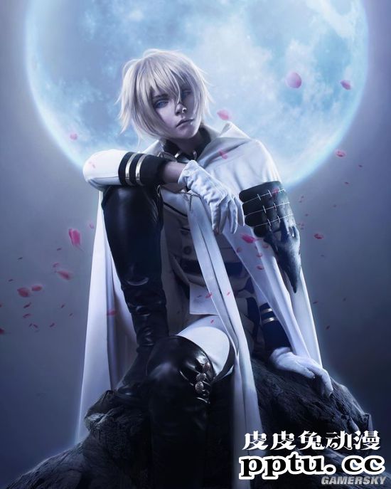 俄妹COS《最后生还者2》艾莉 特效拉满堪比电影大片