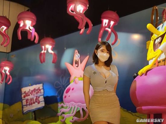 肉眼可见的波涛汹涌 韩国主播旅游视频亮点过大