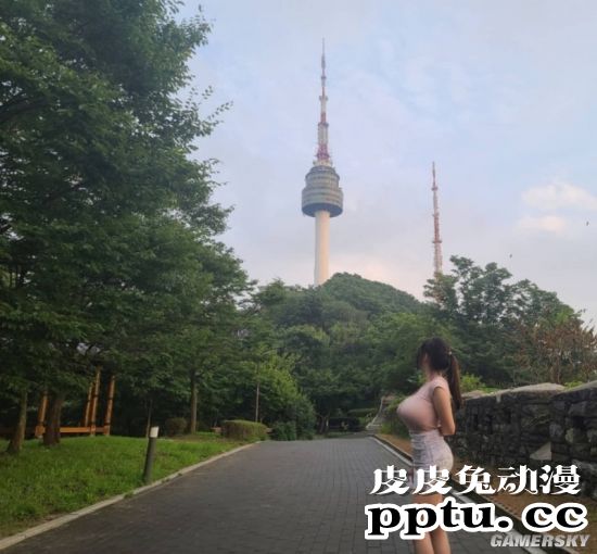 肉眼可见的波涛汹涌 韩国主播旅游视频亮点过大