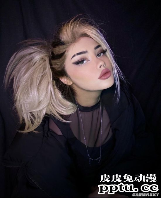 国外小姐姐一人COS《LOL》K/DA四角 御姐女王全都有