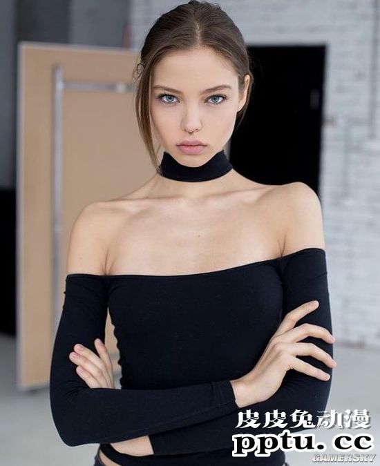 骑大象惹争议 性感辣模Alesya Kafelnikova删除视频-皮皮兔动漫