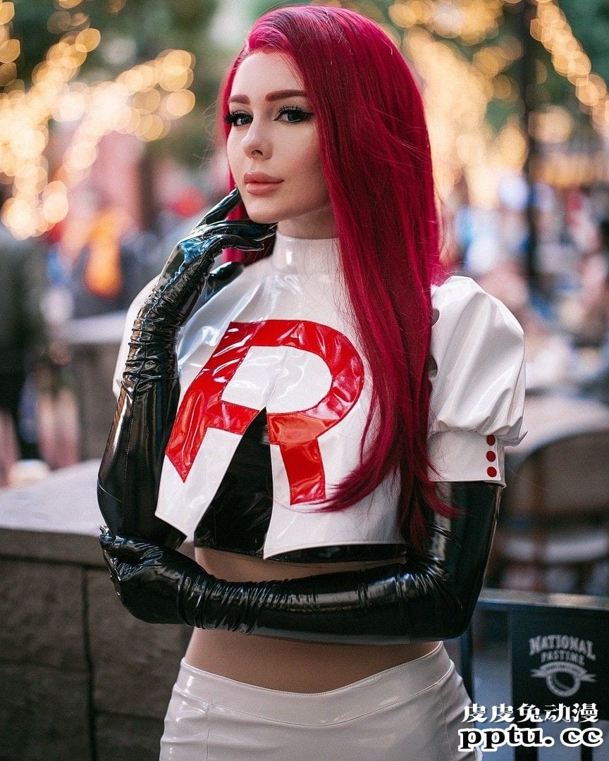 黑丝吸血鬼真的没在怕 一周大师级CosPlay赏