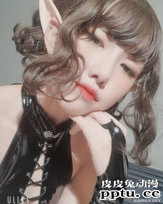 楚楚可怜的柔弱感 眼神迷离的韩国大尺度正妹SONSON