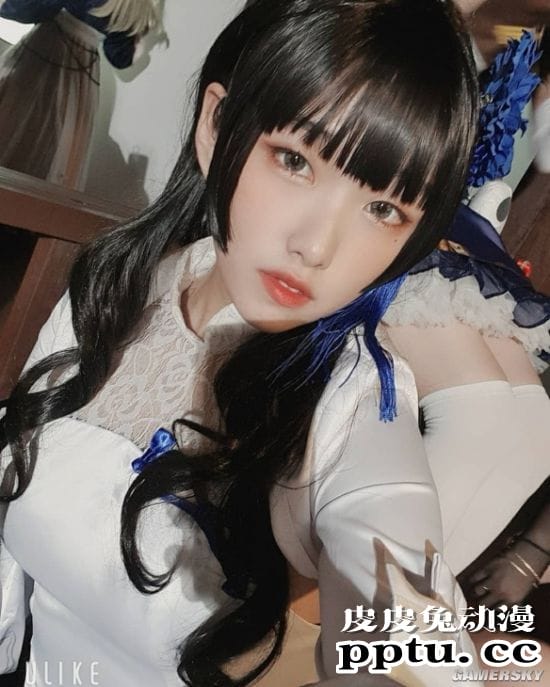 楚楚可怜的柔弱感 眼神迷离的韩国大尺度正妹SONSON