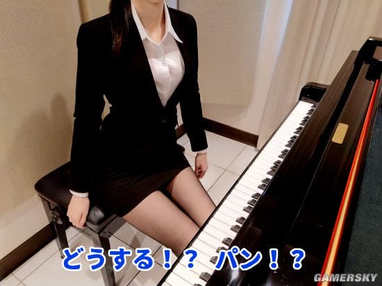 美女COSER钢琴独奏新整活 COS《柯南》小黑吓坏网友
