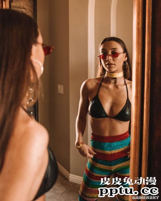 19岁女孩获得千万粉丝 曾获封YouTube最有趣的人