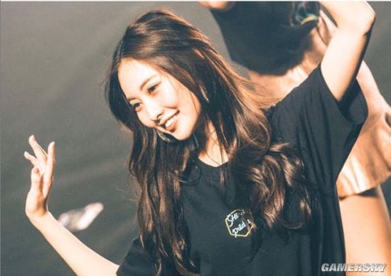 2021日本赛车女王出炉 中日混血美人あのん