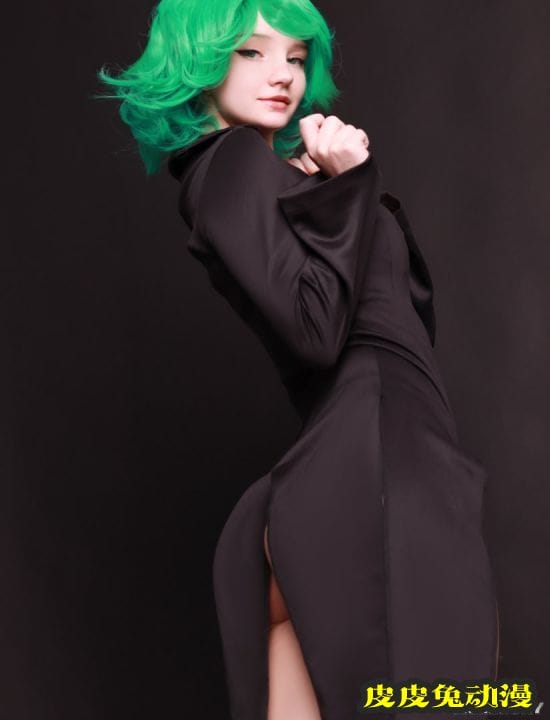 肉感身材突破次元壁 可爱娇小的俄罗斯正妹COSER