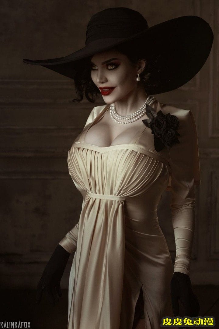 符合尺寸的吸血鬼夫人来了 一周大师级CosPlay赏