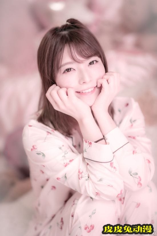 上原亚衣COS《鬼灭之刃》祢豆子 转行当网红了？