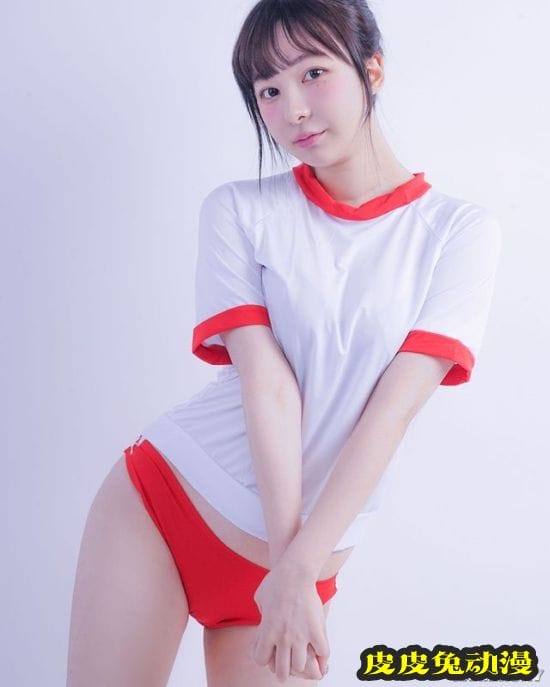 清纯白皙女孩陪打游戏？可爱童颜的韩国女主播