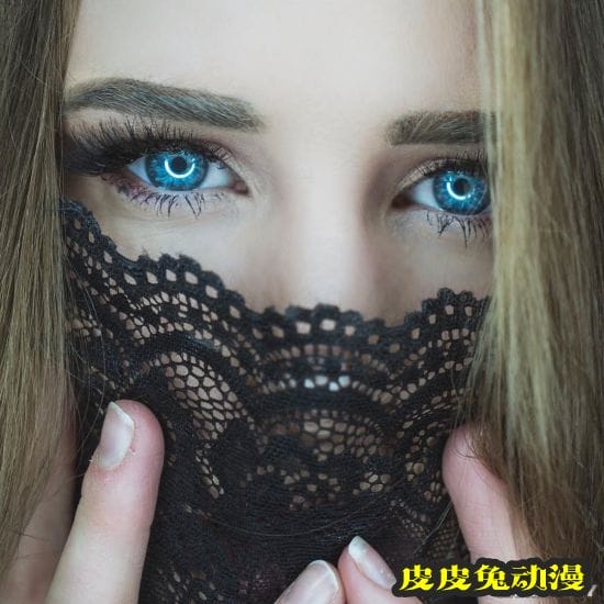 火辣身躯和有力长腿 私人健身教练Kayla B LIT-皮皮兔动漫