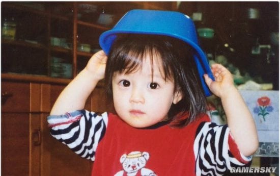 桥本环奈晒童年美照 从小美到大的千年一遇少女