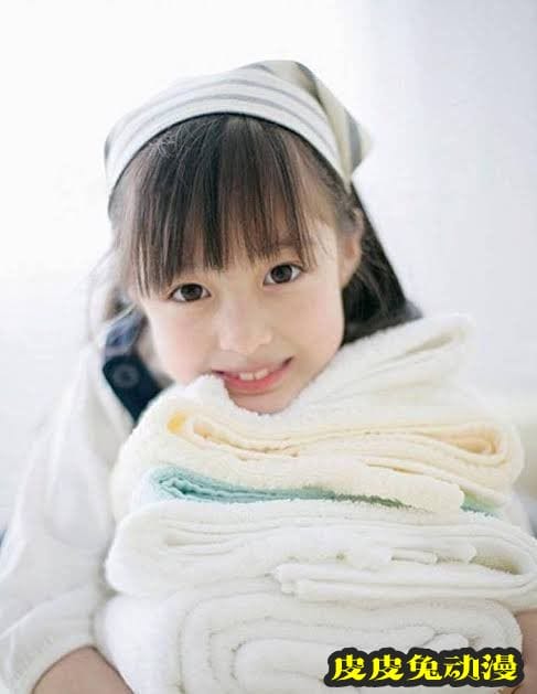 桥本环奈晒童年美照 从小美到大的千年一遇少女