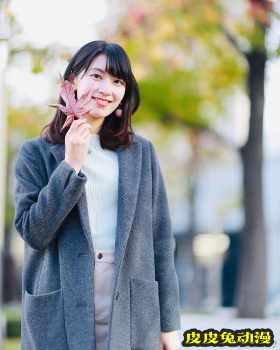 专业变脸萌煞网友 日本爆火的天气女主播桧山沙耶