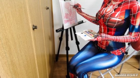 COS动漫角色性感度倍增 Youtube小姐姐的不露脸绘画教室