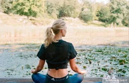 19岁成超模23岁学编程 维密天使“小kk”Karlie Kloss逆袭之路