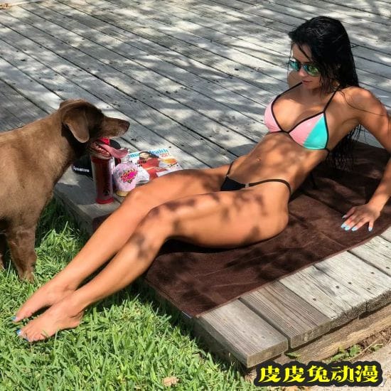 饱满身材过于火辣 委内瑞拉健美公主让人热血沸腾