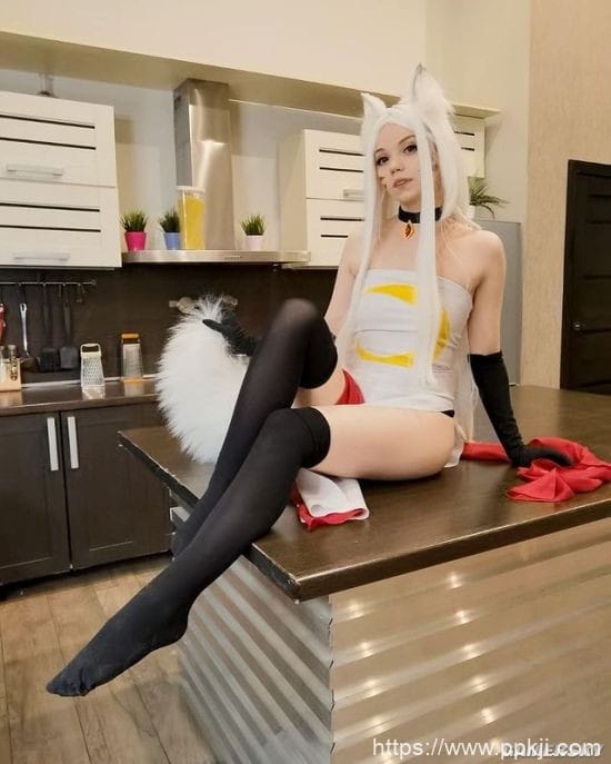 娇小可爱型嫩妹 喜欢清凉衣服的俄罗斯猫娘COSER
