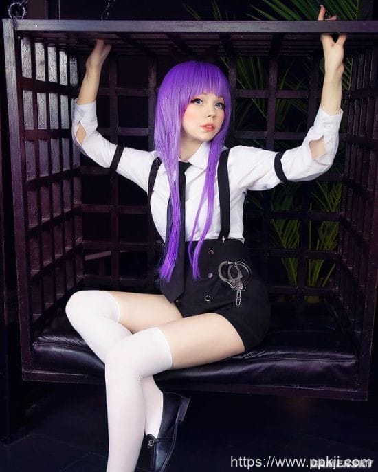 娇小可爱型嫩妹 喜欢清凉衣服的俄罗斯猫娘COSER