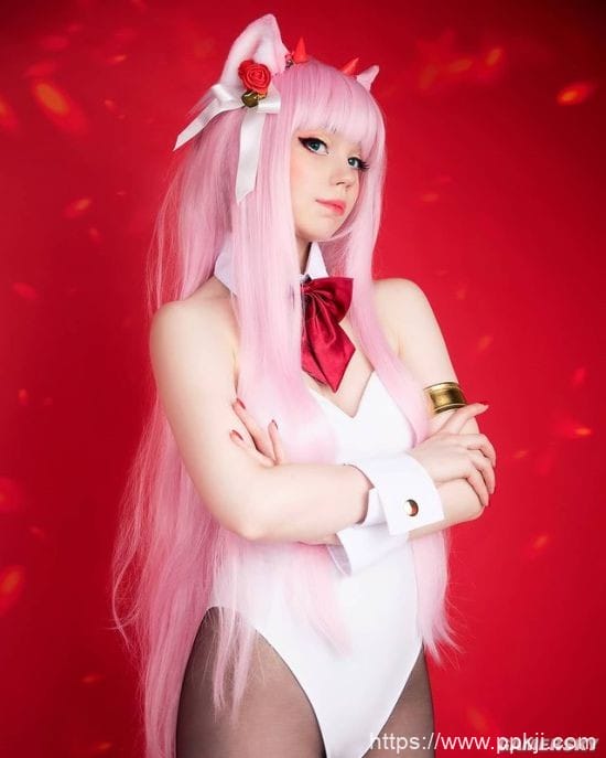 娇小可爱型嫩妹 喜欢清凉衣服的俄罗斯猫娘COSER