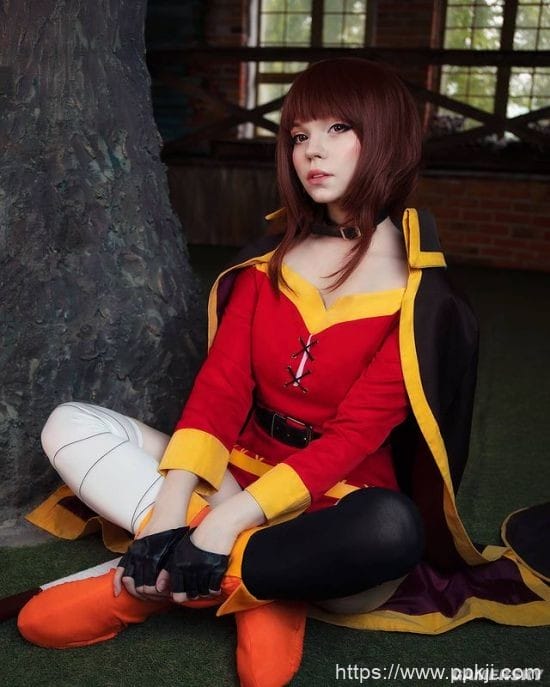 娇小可爱型嫩妹 喜欢清凉衣服的俄罗斯猫娘COSER