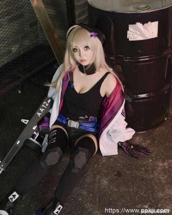 杀死童贞毛衣出击 可甜可辣的韩国正妹主播