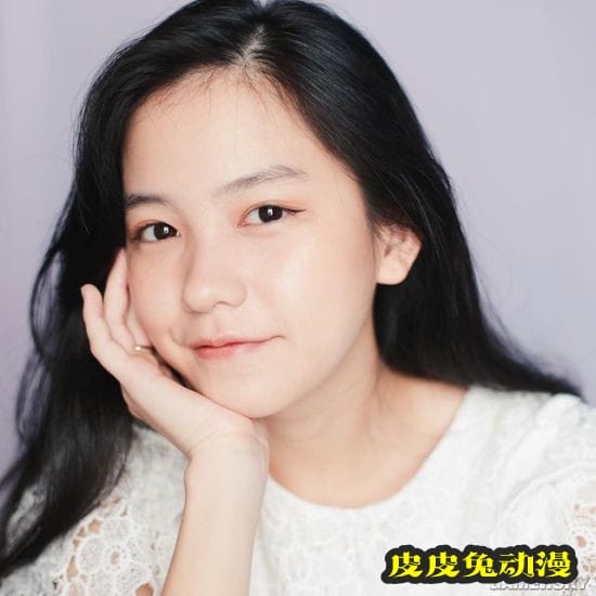 超萌童颜女法官让人想认罪 清纯颜值的邻家女友