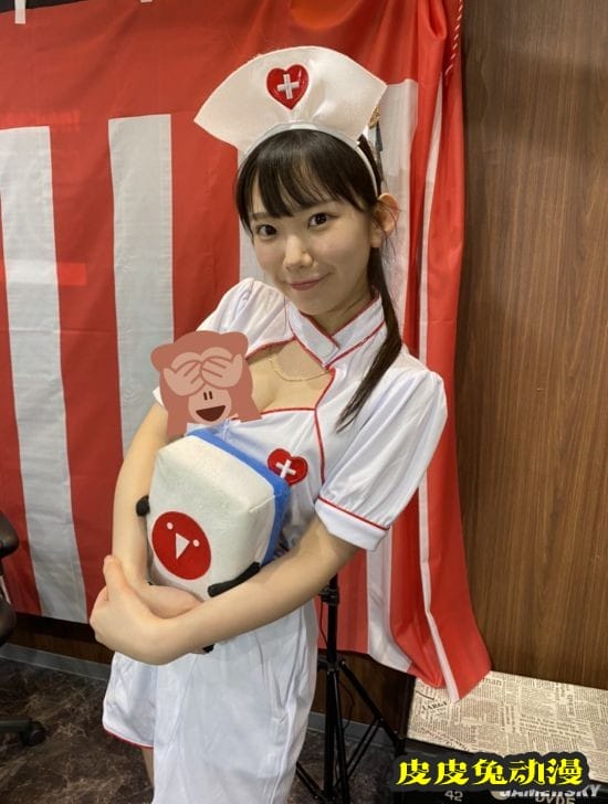 长泽茉里奈带妹拍写真 双人合法萝莉双倍性感