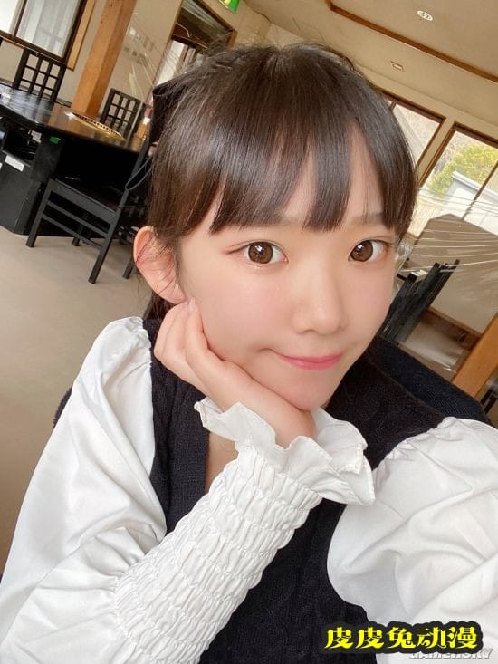 长泽茉里奈带妹拍写真 双人合法萝莉双倍性感