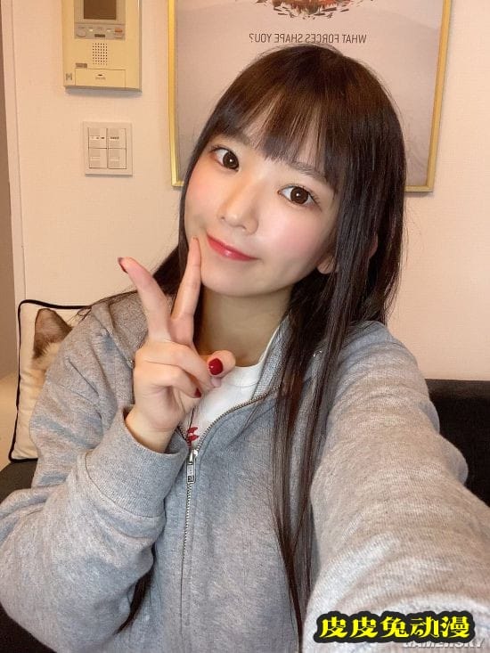 长泽茉里奈带妹拍写真 双人合法萝莉双倍性感