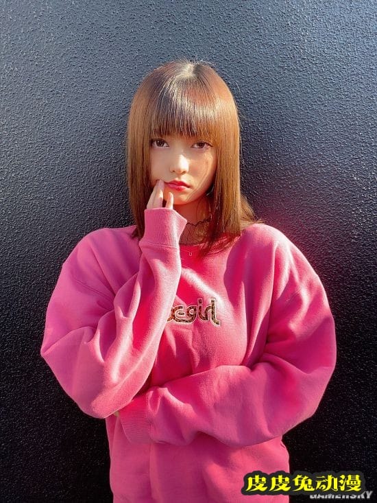 日本最美女高中生拍写真 18岁火辣身材超越同龄人