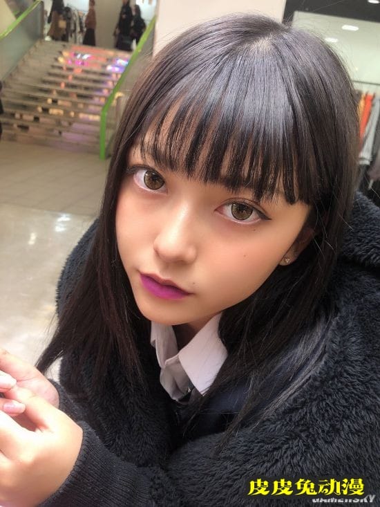 日本最美女高中生拍写真 18岁火辣身材超越同龄人