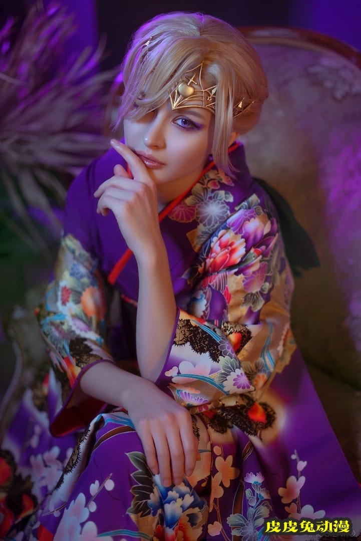 蒂法肉感爆棚三笠腹肌不再 一周大师级CosPlay赏