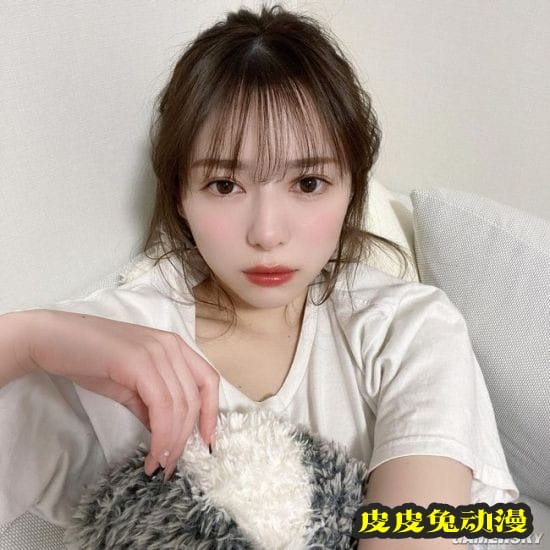 甜而不腻的清新美体 日本写真界混血正妹