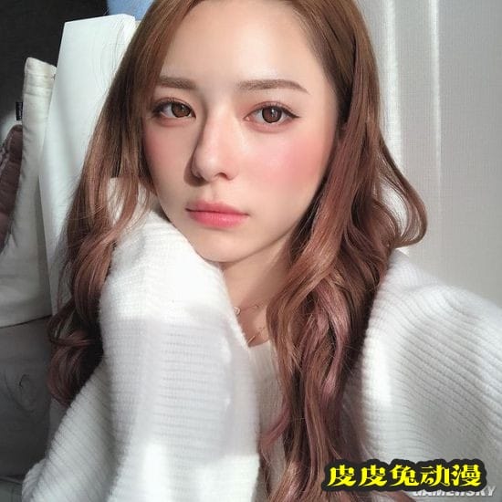 甜而不腻的清新美体 日本写真界混血正妹