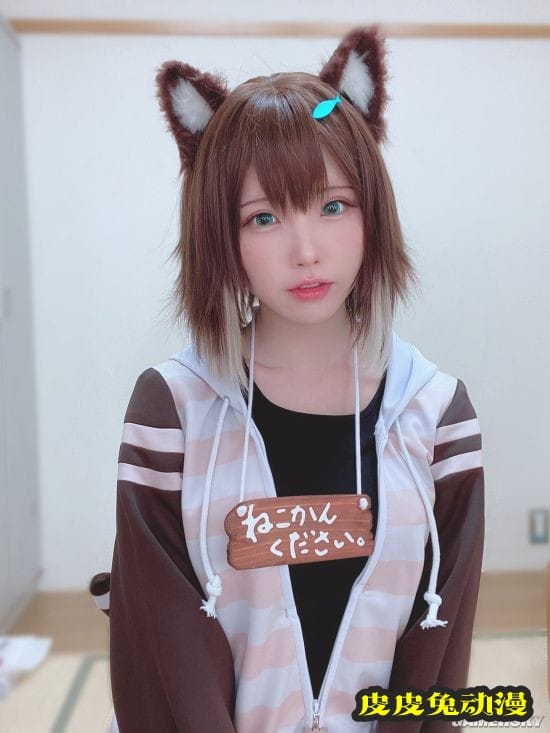 日本COSER Enako动物系写真 可爱兔耳娘与野兽同台